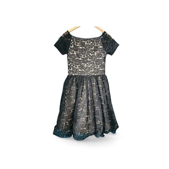 Chi Chi London Women’s Dress 6 Black Cream Floral Lace Fit Flare Retro - Picture 3 of 13